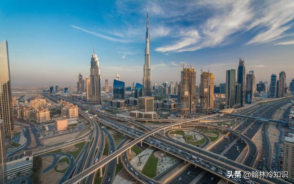 迪拜为什么那么有钱_迪拜的地理位置和发展
