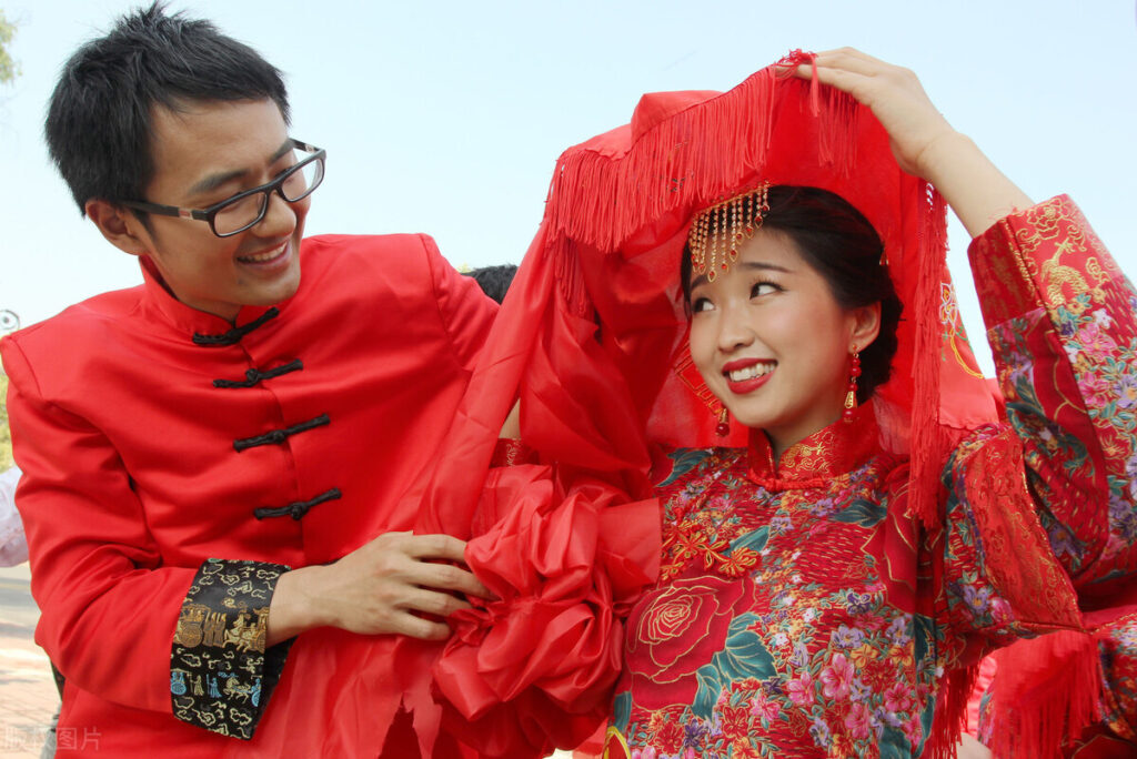 8个字的结婚祝福语有哪_8个字的结婚祝福语大全