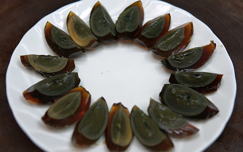 如何做凉拌皮蛋豆腐_凉拌皮蛋豆腐的制作教程