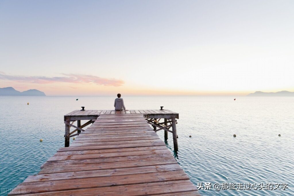 旅行的文艺句子有哪些_旅行简短文艺短句