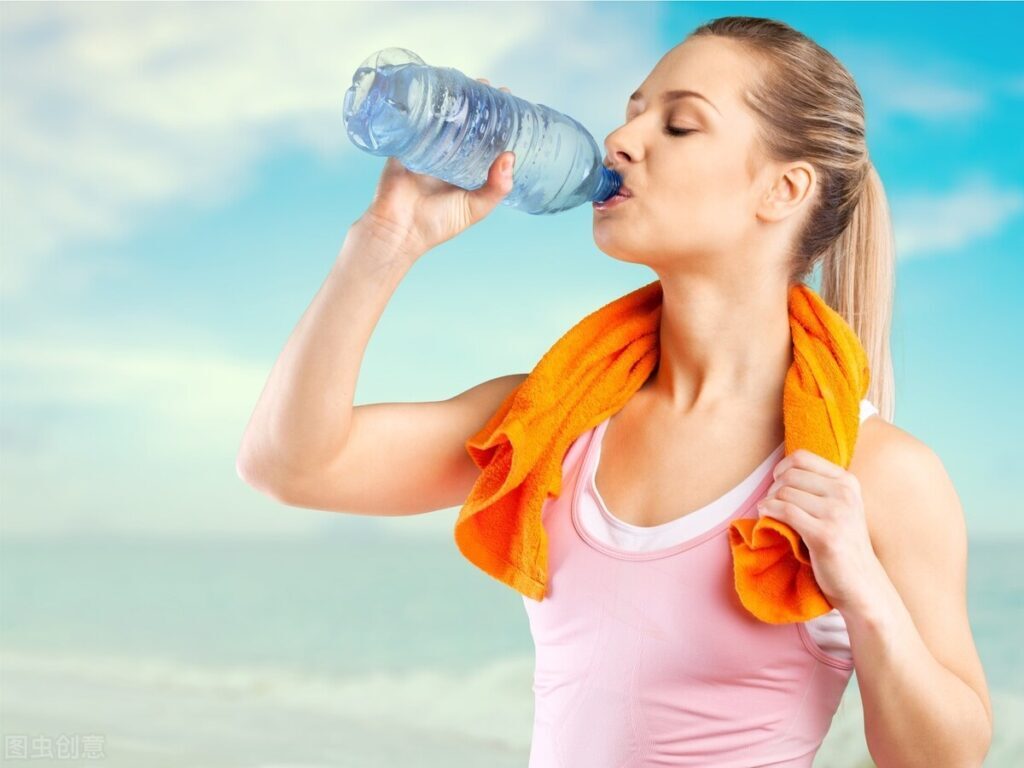 运动后多久喝水_运动后喝水的正确方法