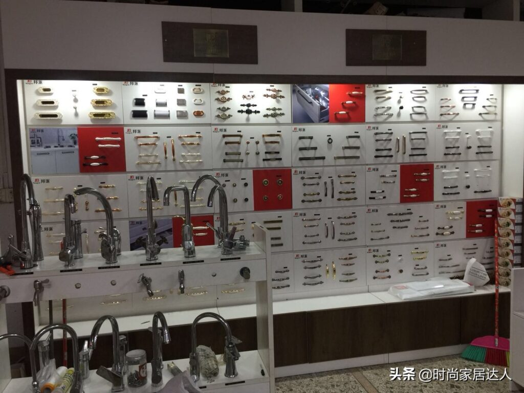 在什么地方开五金店好(小五金加盟店教你如何开五金店)