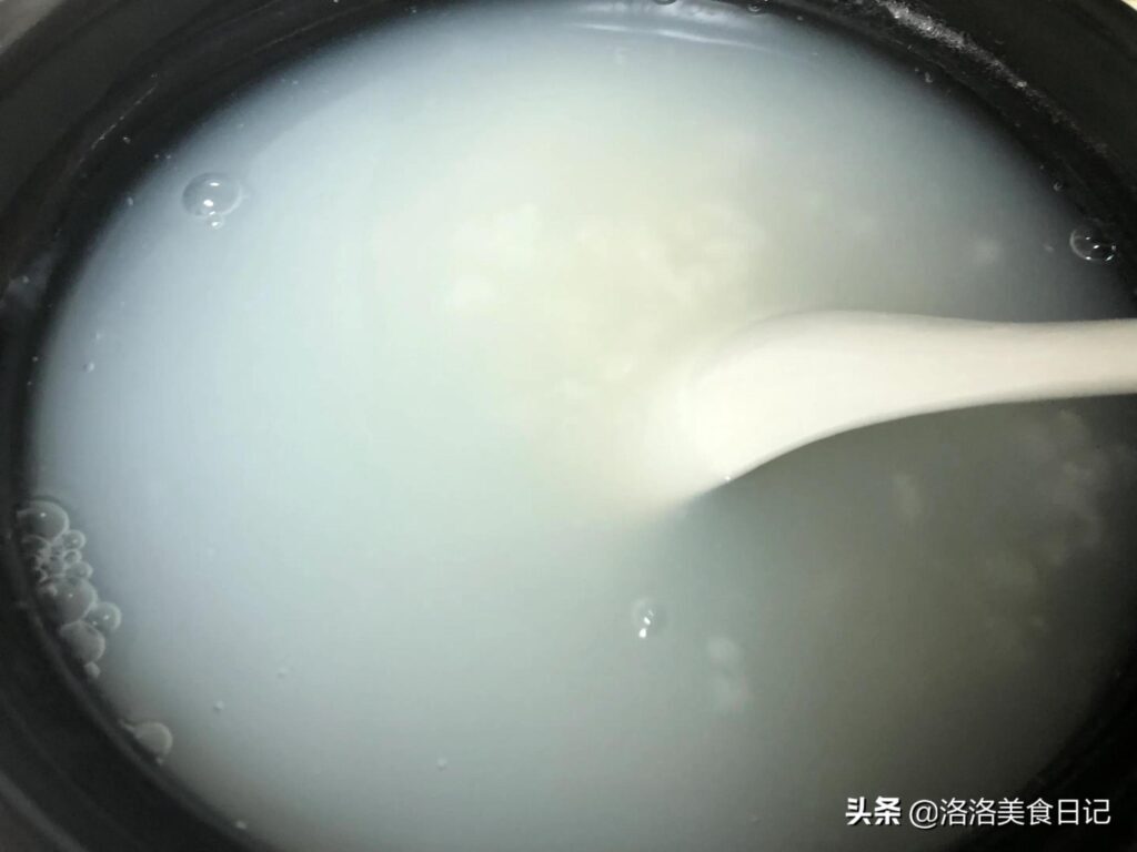 砂锅第1次用怎么处理(砂锅第一次用怎么处理一下呢)