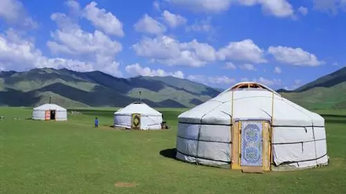 蒙古族的习俗有哪些_蒙古族的风俗习惯