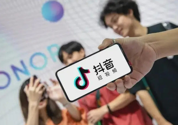 抖音在哪里找对标账号_抖音寻找对标账号的三步骤