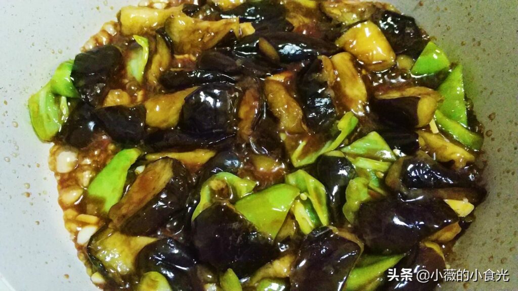怎样做烧茄子_烧茄子的家常做法
