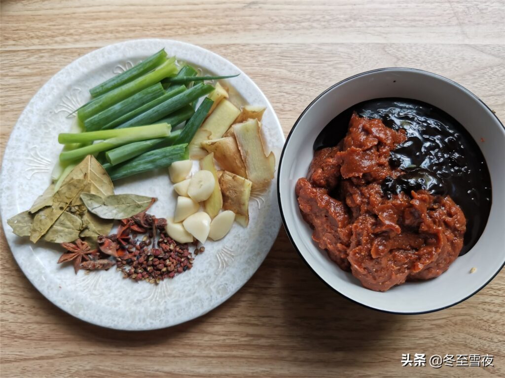 牛肉辣椒酱怎么做_牛肉辣椒酱的详细做法