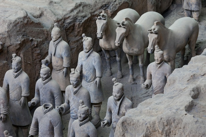 兵马俑怎么来的_兵马俑的来历