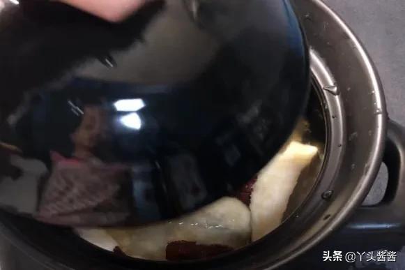 榴莲壳煲鸡汤怎么做_榴莲壳煲鸡汤的做法教程