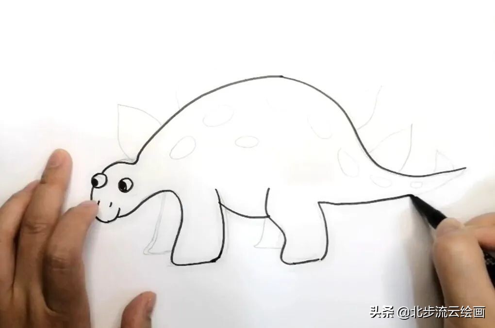 恐龙怎么画_恐龙的简笔画教程