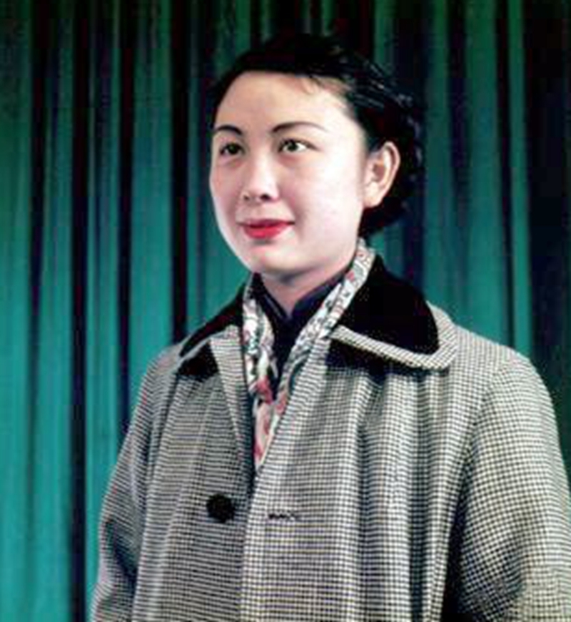 严凤英是谁_严凤英个人资料