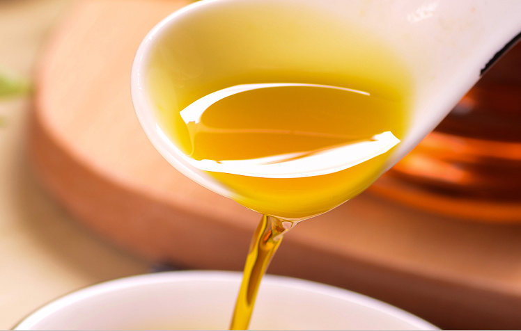 亚麻籽油是什么_亚麻籽油的营养价值和用途