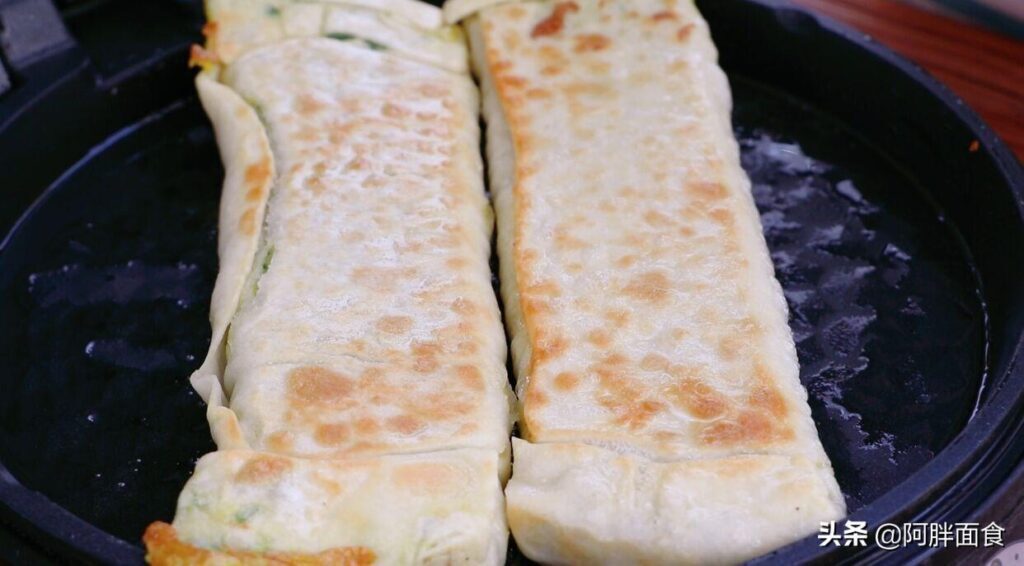 韭菜饼怎么做_韭菜饼的做法教程