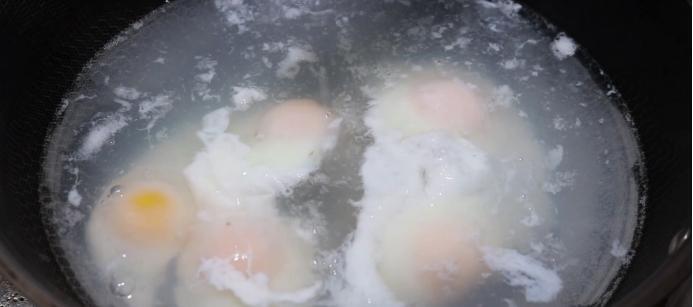 水煮荷包蛋怎么做_水煮荷包蛋的做法步骤