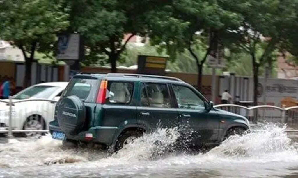汽车被水淹了怎么处理_汽车被水淹了的处理方法