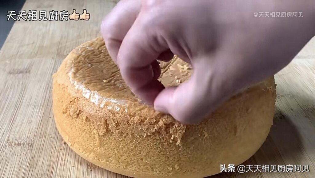 用电饭煲怎么做蛋糕_用电饭煲做蛋糕的操作步骤