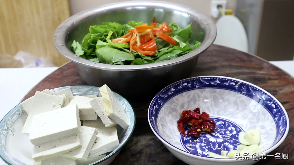 豆腐怎么做好吃_好吃又简单的豆腐做法教程