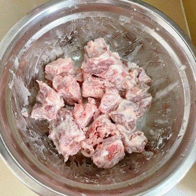 甜酸排骨怎么做_甜酸排骨的用料做法