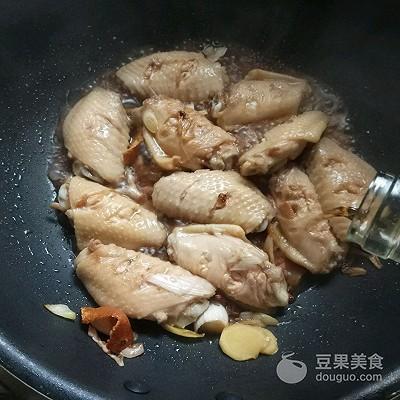 可乐鸡翅怎么做 _可乐鸡翅的制作教程