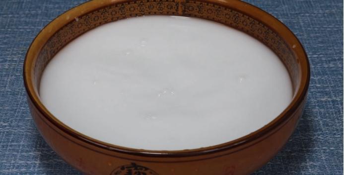 凉粉怎样做_家庭版凉粉的制作教程
