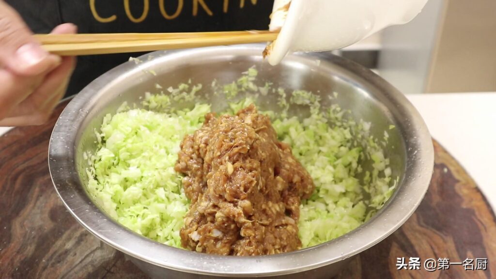 白菜饺子馅怎么做_白菜饺子馅的具体做法
