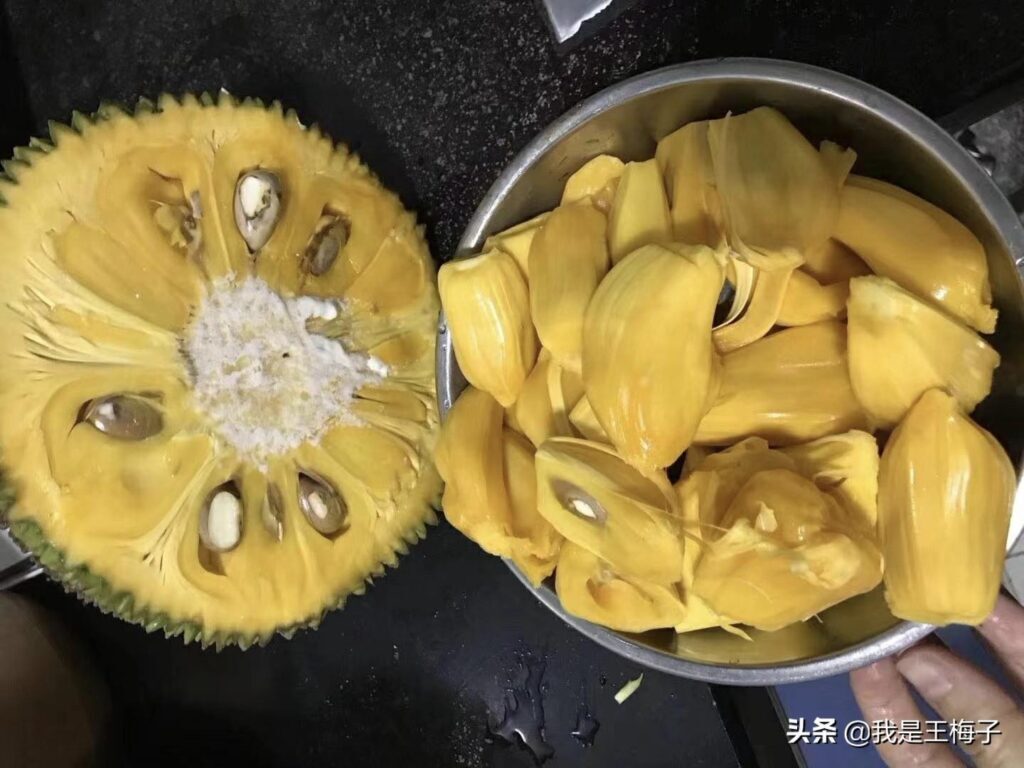 菠萝蜜怎么剥皮_菠萝蜜剥皮的诀窍