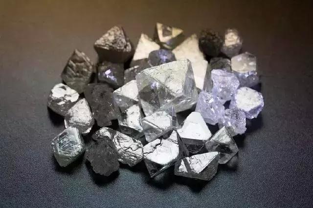 钻石怎么来的_钻石的形成和价值
