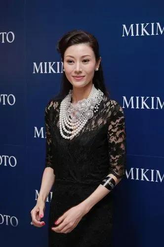 李嘉欣是谁_李嘉欣个人资料及近况