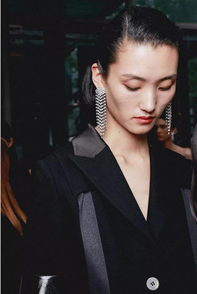 什么叫高级厌世脸_高级厌世脸的长相特征