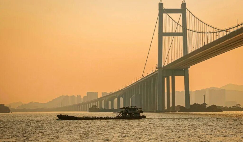 珠江有几个入海口_珠江入海口的形成和影响