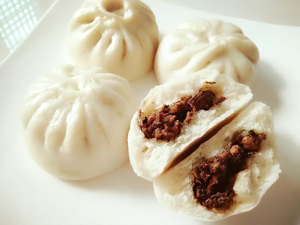 梅干菜包子怎么做_梅干菜包子的做法步骤