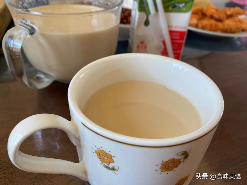 奶茶怎么做_香甜无添加的奶茶制作教程