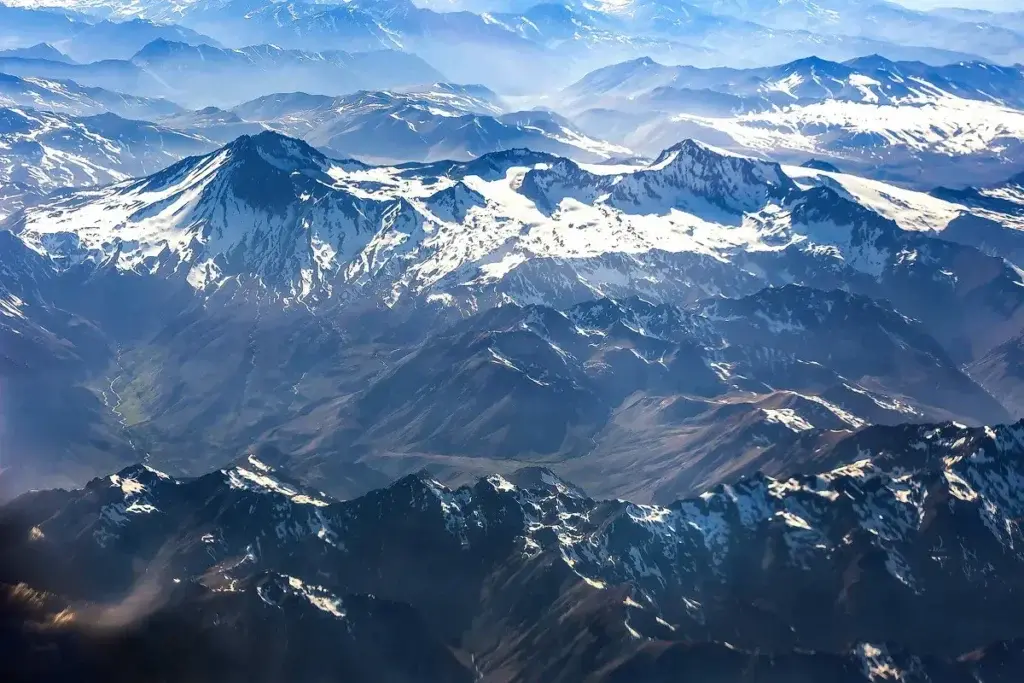 世界上最长的山脉是哪里_世界上最长的山脉介绍