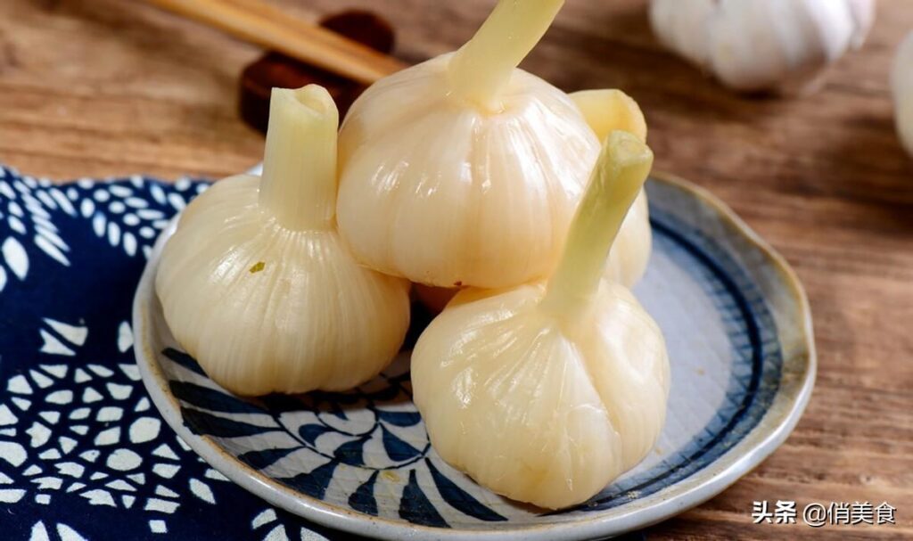 怎样腌制糖醋蒜，正宗糖醋蒜的制作步骤
