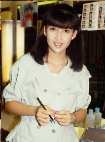 集邮女星是谁_集邮女星的概况