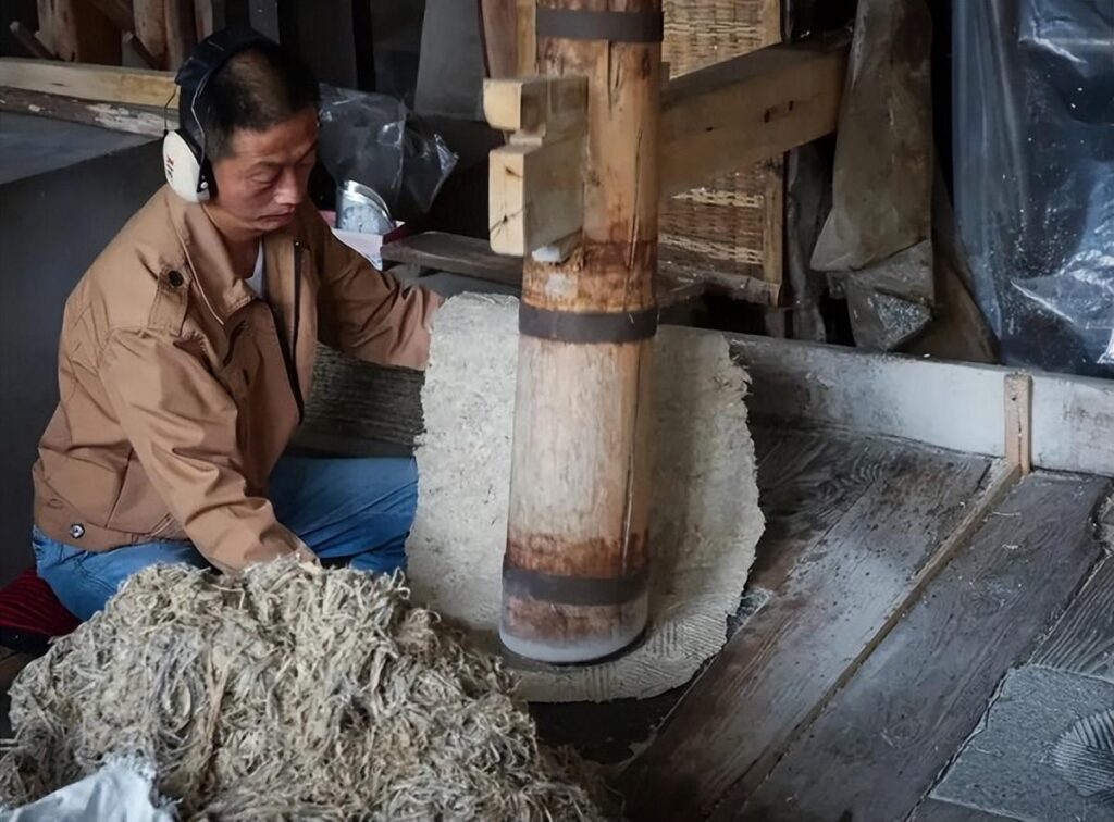 比黄金还贵的纸是什么_被誉为纸中之王