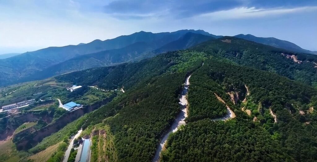 中国最孤独的山在哪里_一文解答