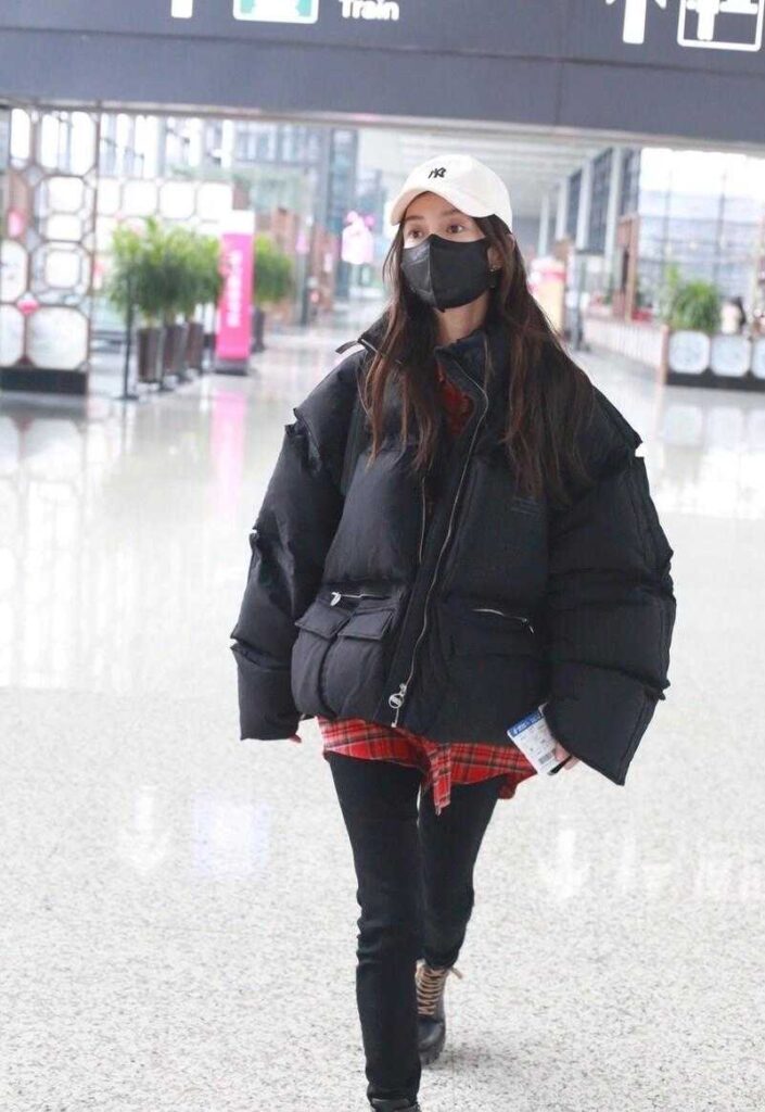 Angelababy羽绒服_Angelababy的造型分析