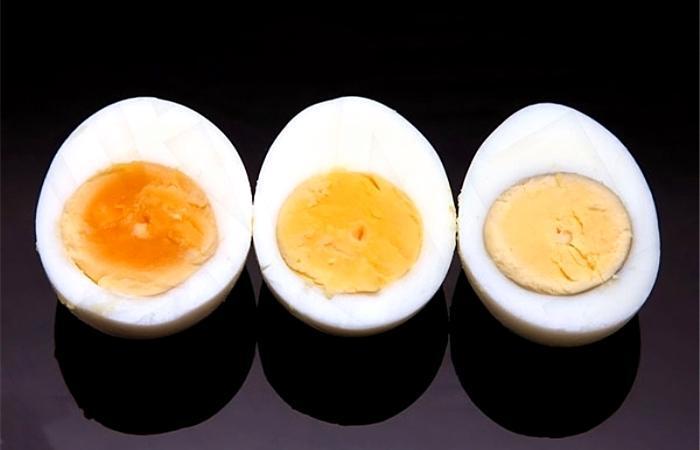 如何辨别激素鸡蛋_辨别激素鸡蛋的方法
