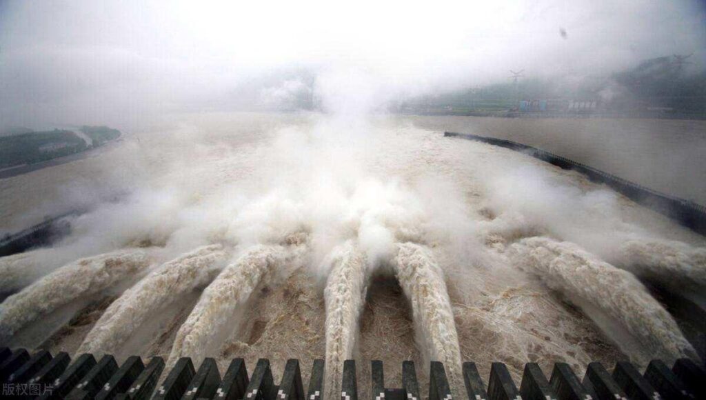 三峡水库究竟蓄了多少水_三峡水库的蓄水量和发展
