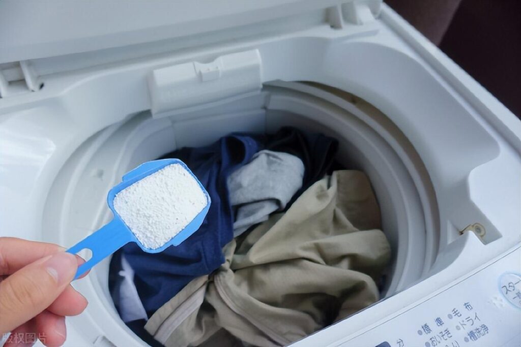 洗衣粉和洗衣液哪个好_洗衣粉和洗衣液的不同之处