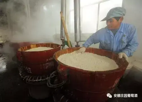 黄酒是什么酒_黄酒是什么材料酿造的