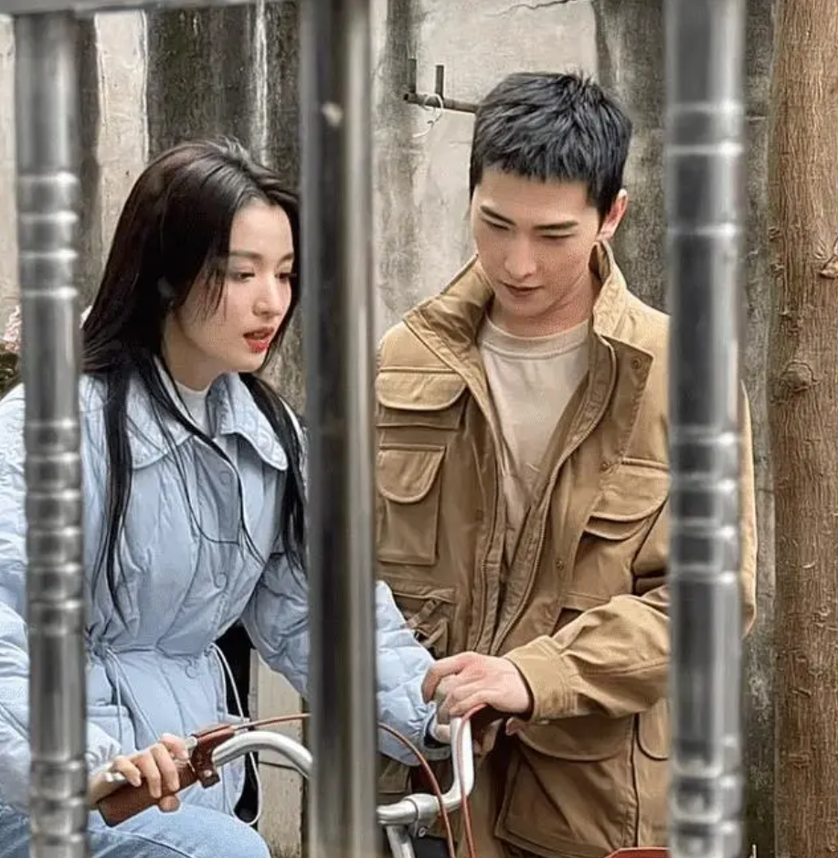 杨洋恋情公开了吗_杨洋唯一承认的女友是谁