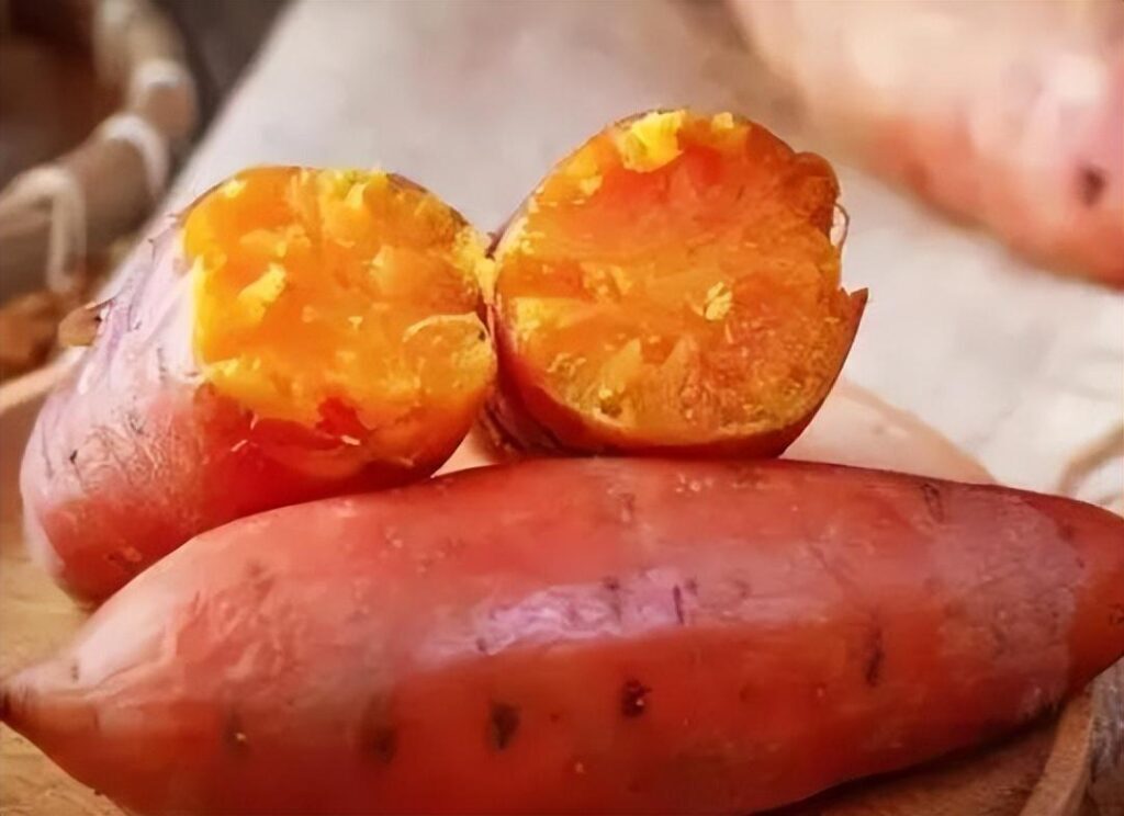 红薯早上吃还是晚上吃_蒸红薯什么时候吃最好