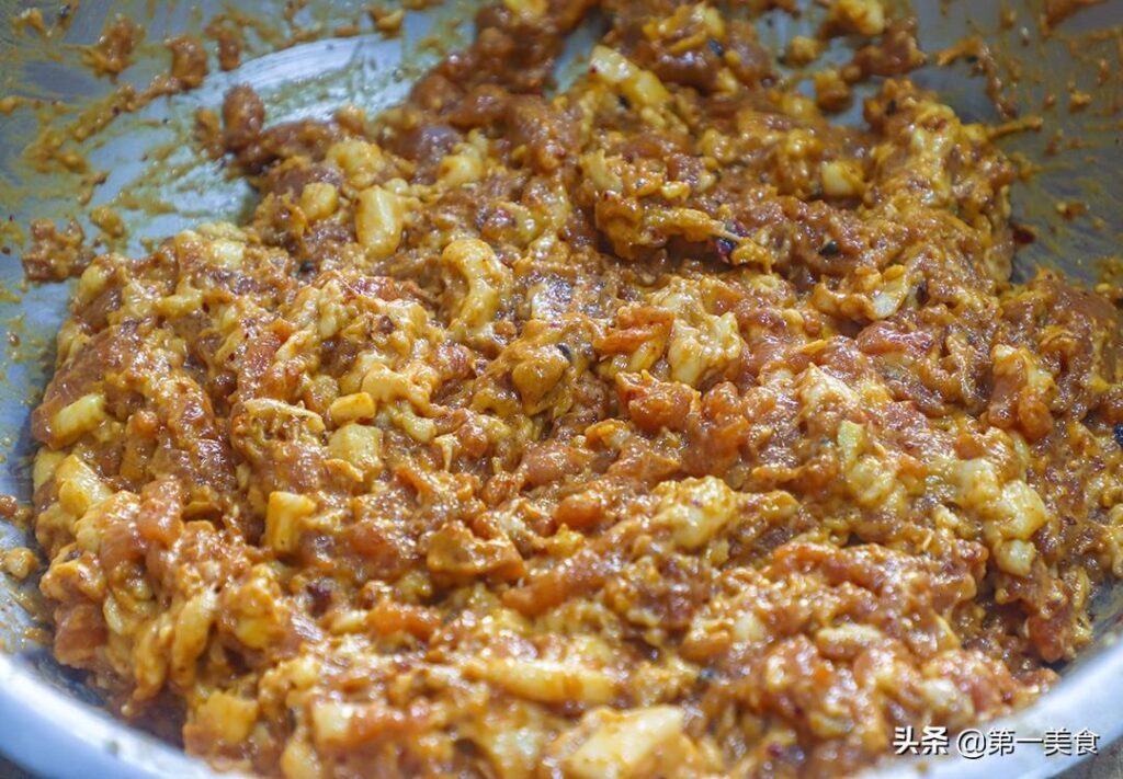 腊肠的调料配比多少合适_腊肠的配料及制作方法
