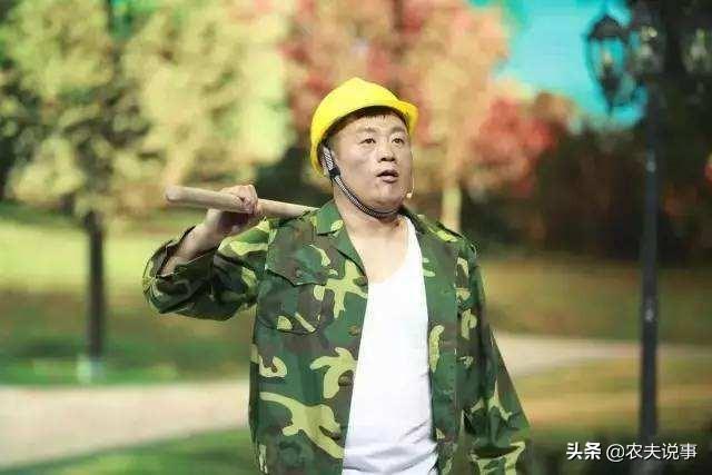 农民工为什么喜欢穿迷彩服_为什么工地干活要穿迷彩服