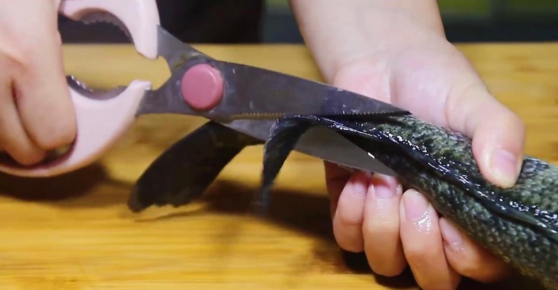 黑鱼炖汤怎么做才好吃_正宗黑鱼汤的做法