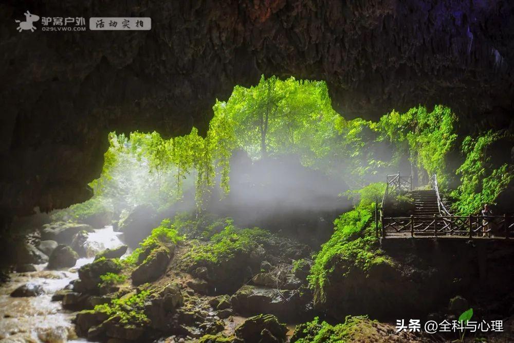 夏天去哪里旅游好_夏天旅游必去十大景点