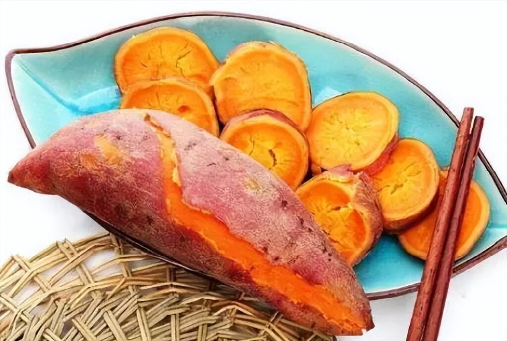 红薯早上吃还是晚上吃_蒸红薯什么时候吃最好