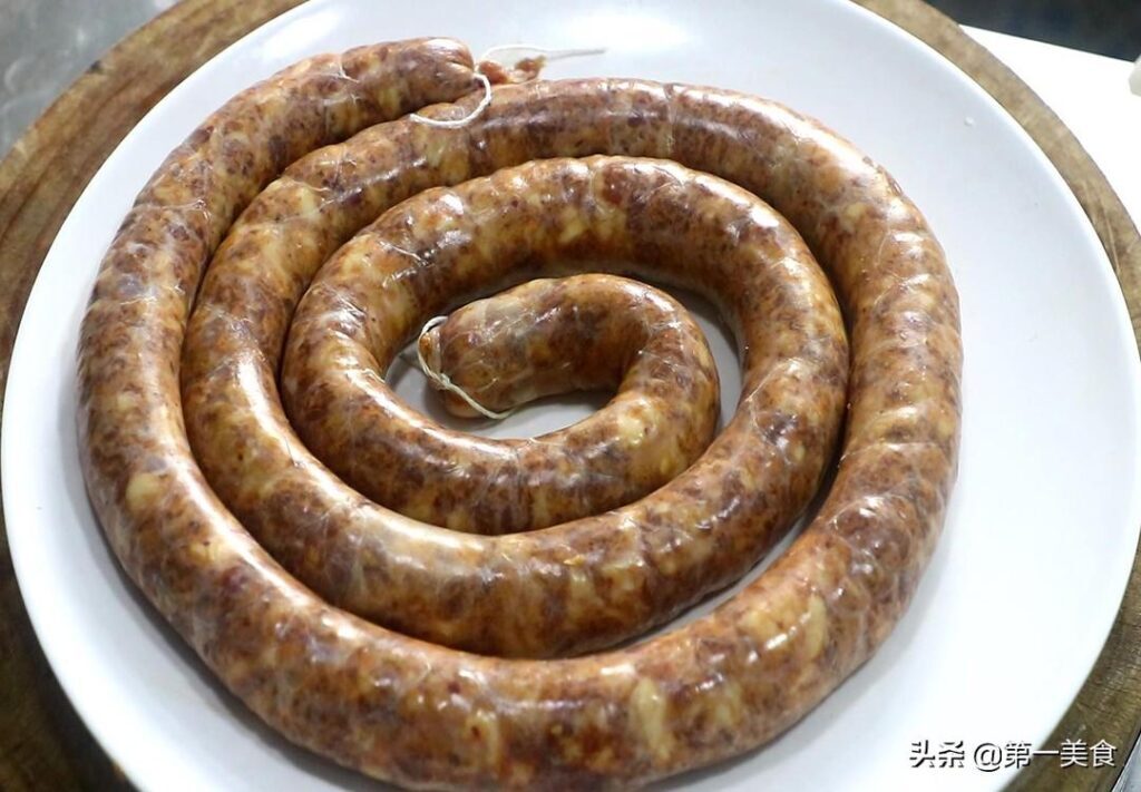 腊肠的调料配比多少合适_腊肠的配料及制作方法
